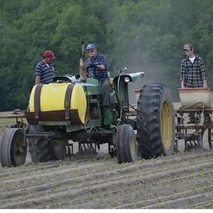 Meet your Posher, Bynum